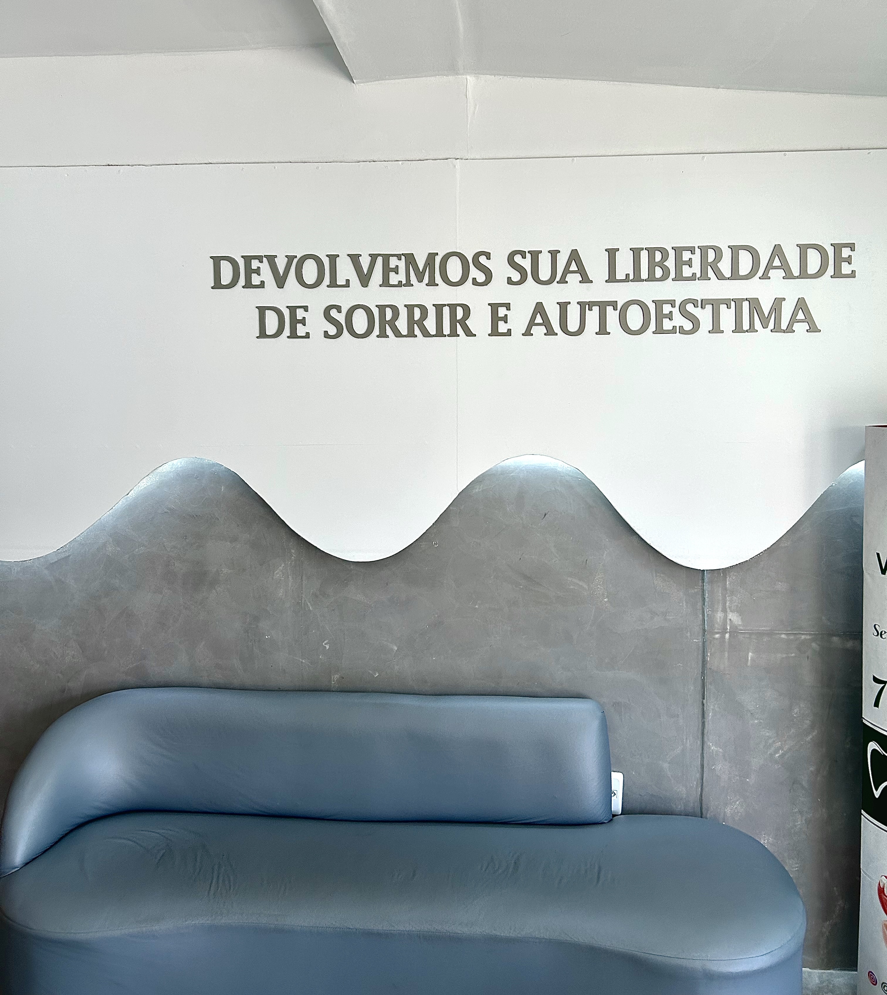Recepção da clínica Vem Sorrir Odontologia, dentista em Anchieta RJ